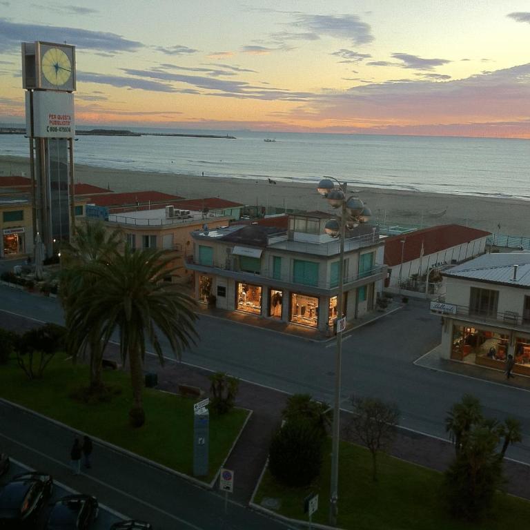 Hotel Pardini - Camera Superior Matrimoniale/Doppia con Letti Singoli con Vista Mare - 7
