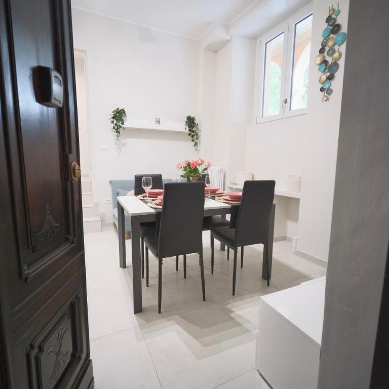 Appartamento moderno ❴ 300 mt. da PORTA NUOVA ❵ - Appartamento con 1 Camera da Letto - 6