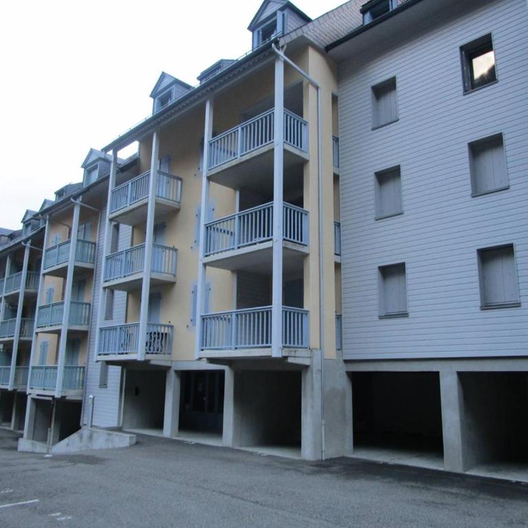 Appartement pour 4-6 pers, proche centre, parking privé, casier à ski - FR-1-234-294 - Appartement - 6