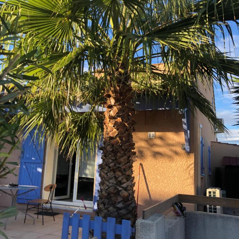 De la Clape à la mer mon petit pavillon labellisé - f2- piscine commune - wifi gratuit- parking privé - arrivee autonome - 800 m plage - grande terrasse abritée vent - - Maison 1 Chambre - 10