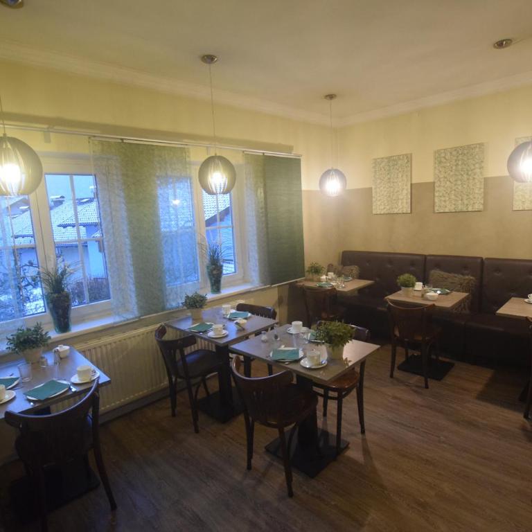 Gästehaus Waldeck - Familiensuite mit 2 Schlafzimmern - 8