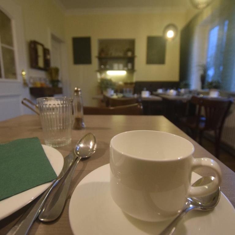 Gästehaus Waldeck - Familiensuite mit 2 Schlafzimmern - 11