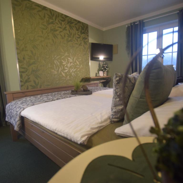 Gästehaus Waldeck - Familiensuite mit 2 Schlafzimmern - 35