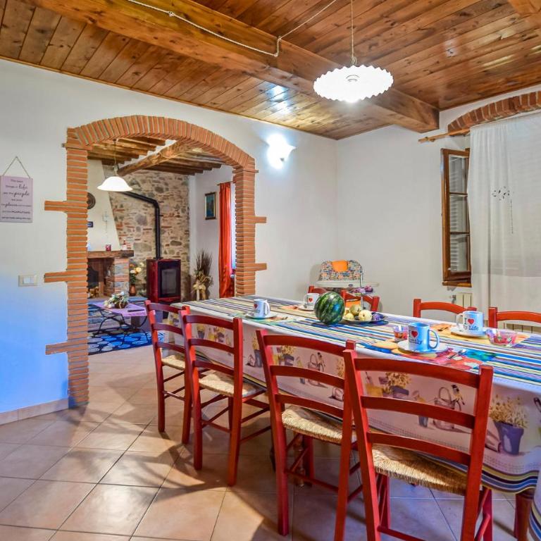 Tolles Haus In Camaiore Mit Wlan - Ferienhaus mit 4 Zimmern - 24
