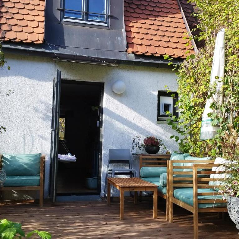 Atelier & Gardenhouse Glamping - Twin Room with Garden View - 9