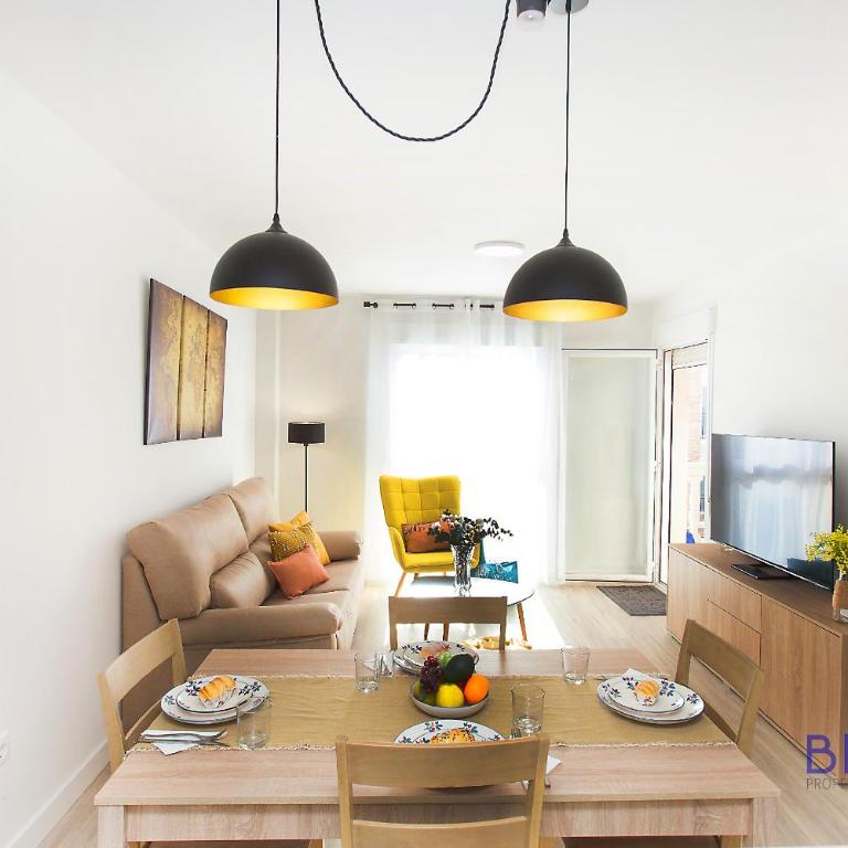 Little Prince Apartment Near the Beach - Three-Bedroom Apartment - 1