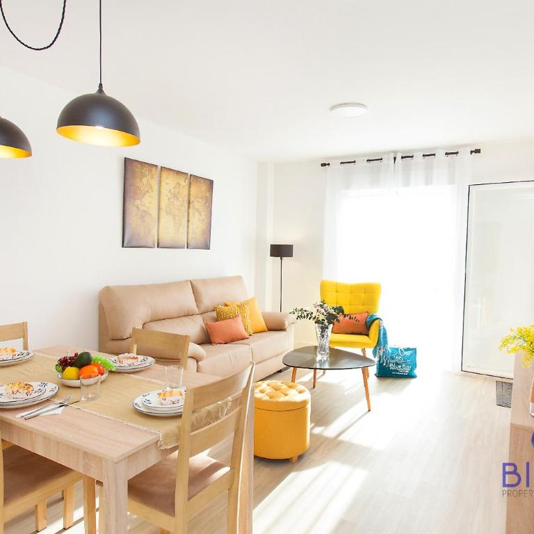 Little Prince Apartment Near the Beach - Three-Bedroom Apartment - 5