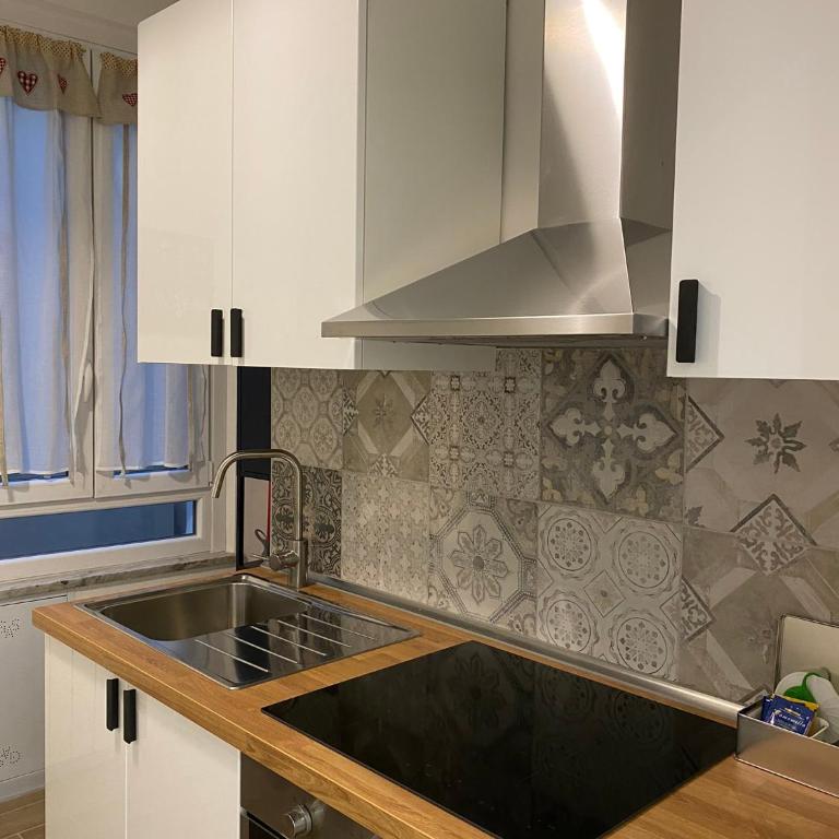 Le Tre Borghesi - Camera Matrimoniale con Bagno Privato - 8