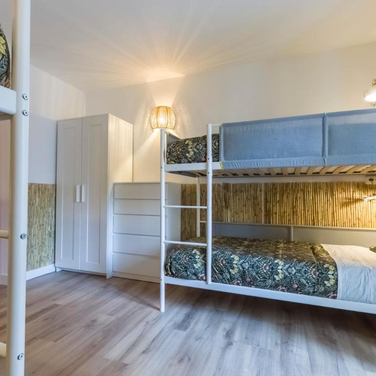 Santo - Coworking - Coliving - Madrid - Bed in 8-Bed Dormitory Room - 4