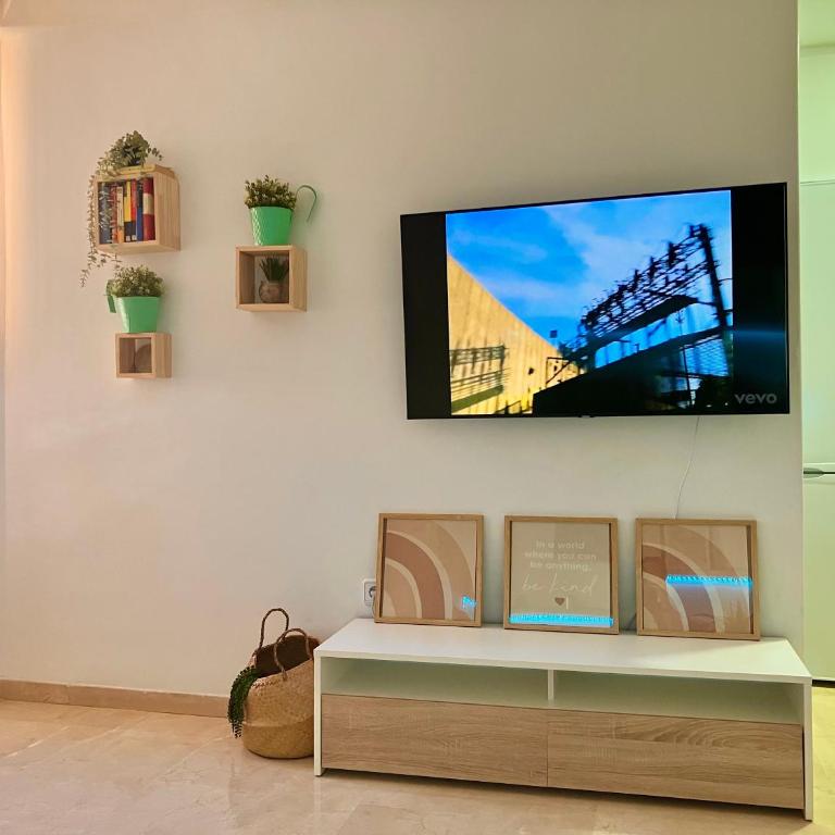 Moderno apartamento junto a la playa y el centro - Apartamento de 1 dormitorio - 3