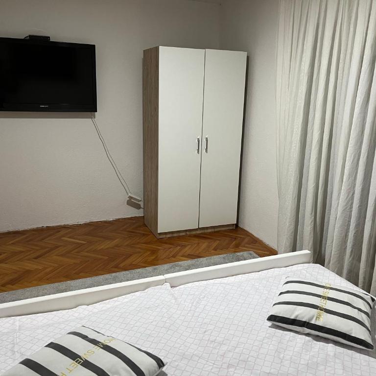 Apartman House Jasmina - Two-Bedroom Apartment - 3