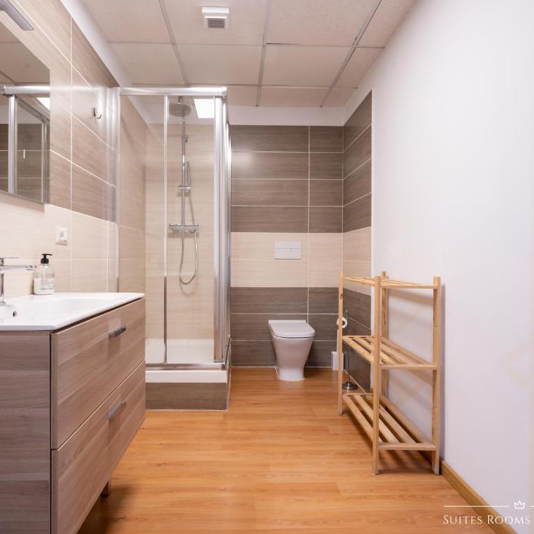 Suites Rooms Valencia - Standard Double Room with Shared Bathroom - 3