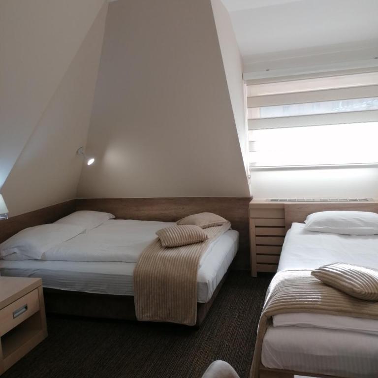 Kopaonik011 Konaci&WoodSide Apartments - Large Double or Twin Room - 16