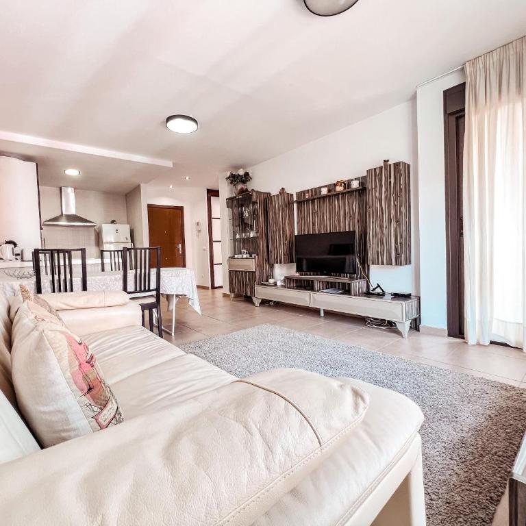 Beautiful 1 bedroom apartment in Palm Mar, PM101 - One-Bedroom Apartment - 2
