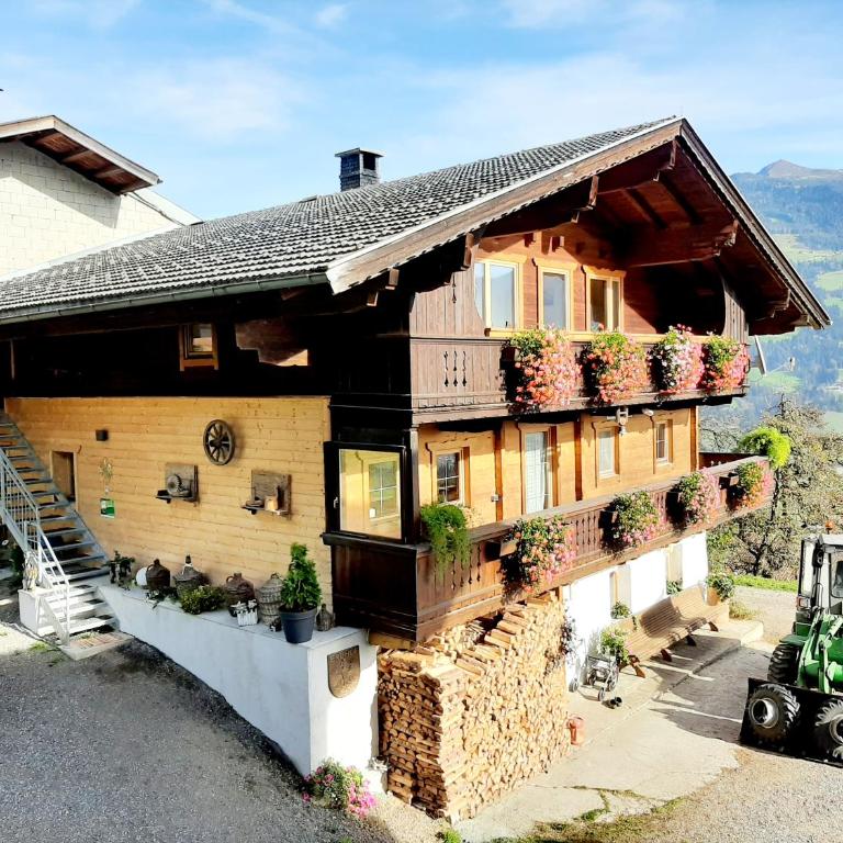Ferienwohnung Staudach, Apartment - Three-Bedroom Chalet - 23