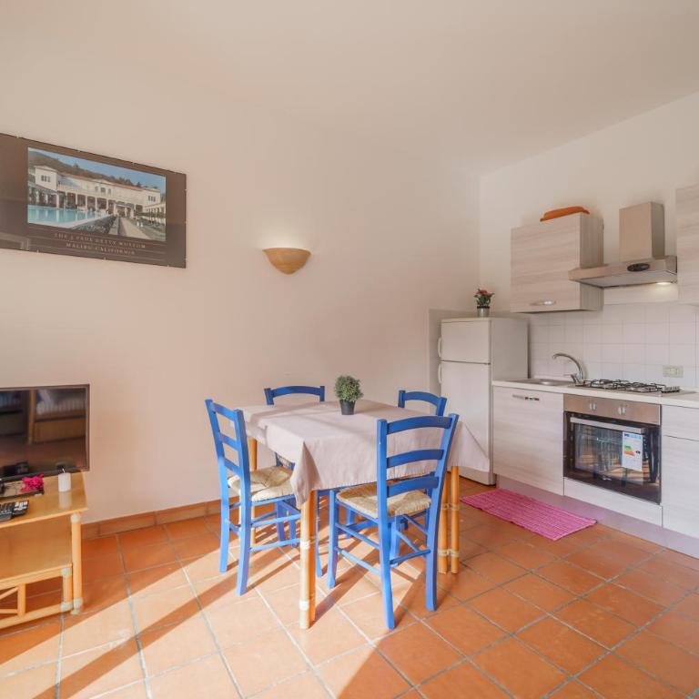 Appartamenti Baia Blu - Appartamento con Vista Mare - 9