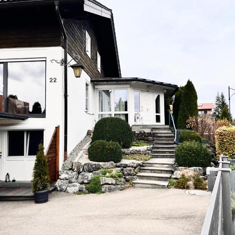 Schöne gemütliche Wohnung in traumhafter Lage bei Ofterschwang - Apartment mit 2 Schlafzimmern - 2