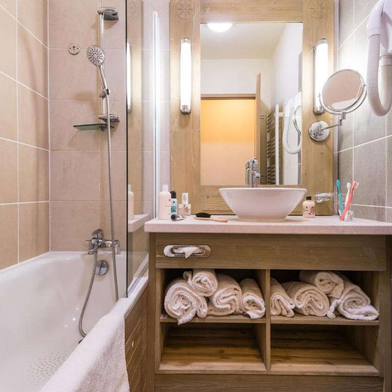 Résidence Pierre & Vacances Premium Les Terrasses d'Eos - Appartement 1 Chambre avec Balcon - Vue sur Montagne (4 Personnes) - 7
