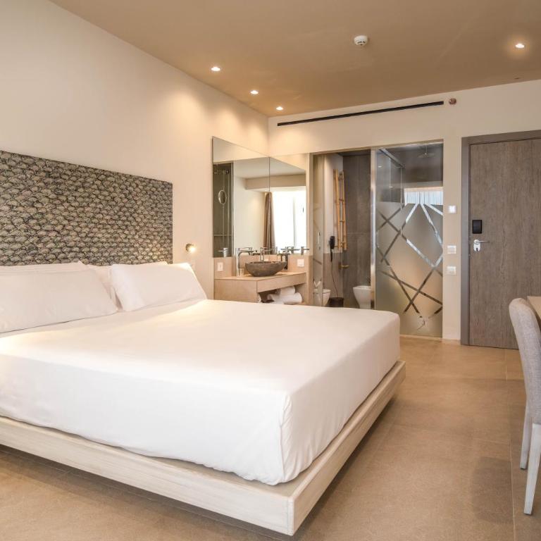 Cádiz Bahía by QHotels - Habitación con cama grande y vistas al mar - 5
