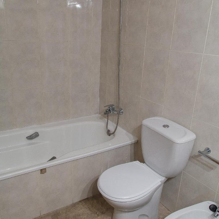 UHC Ventura Park Apartments - Apartamento de 3 dormitorios - 28
