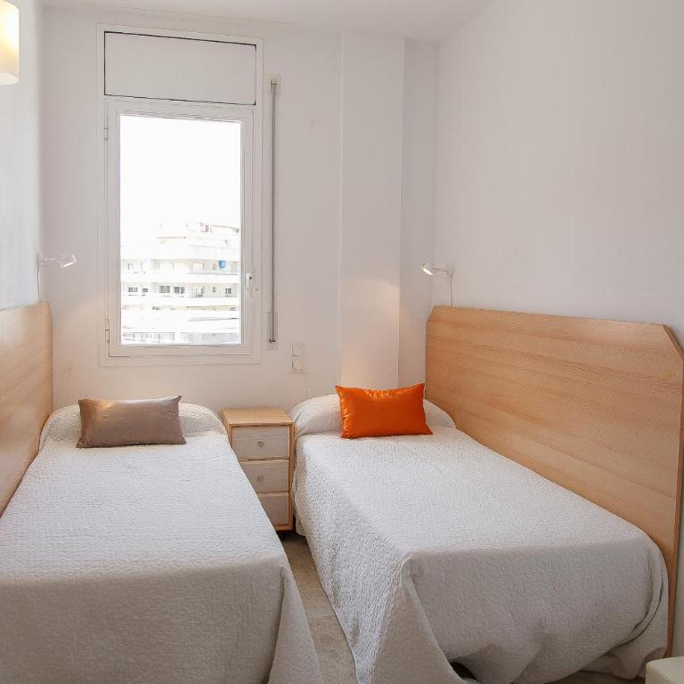 UHC Ventura Park Apartments - Apartamento de 3 dormitorios - 40