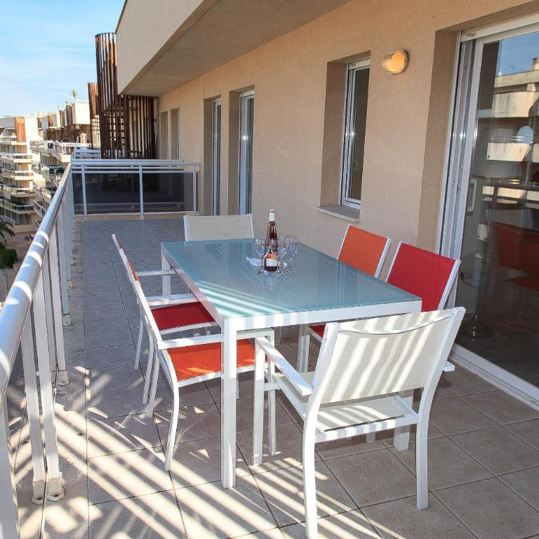UHC Ventura Park Apartments - Apartamento de 3 dormitorios - 31