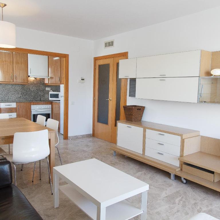 UHC Ventura Park Apartments - Apartamento de 3 dormitorios - 9