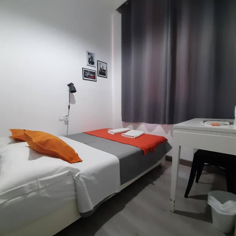 CH Lumiere - Habitación Doble Pequeña - 11