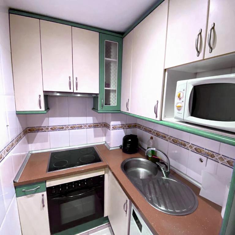 FUENCARRAL CENTRO Chamberi APARTAMENTS & Rooms - Habitación Doble con baño compartido - 15