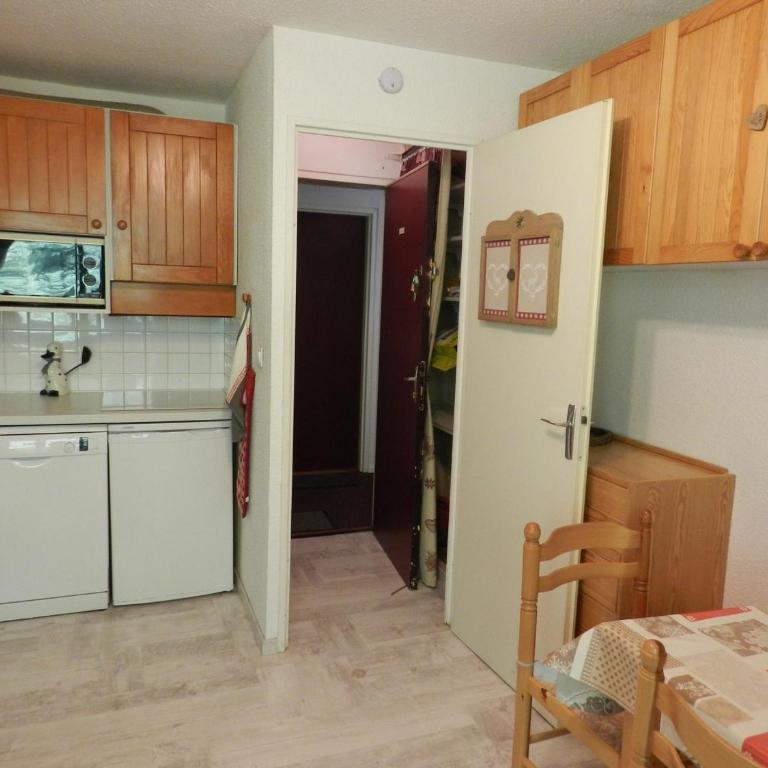 Location 7 Laux - 5 pers, 24m², 400m pistes, balcon, ski aux pieds, parking gratuit - Appartement 1 Chambre - 3