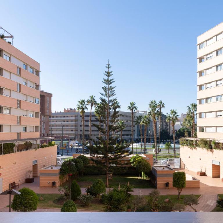 PRECIOSO APARTAMENTO EN MARIA ZAMBRANO - Apartamento de 3 dormitorios - 33