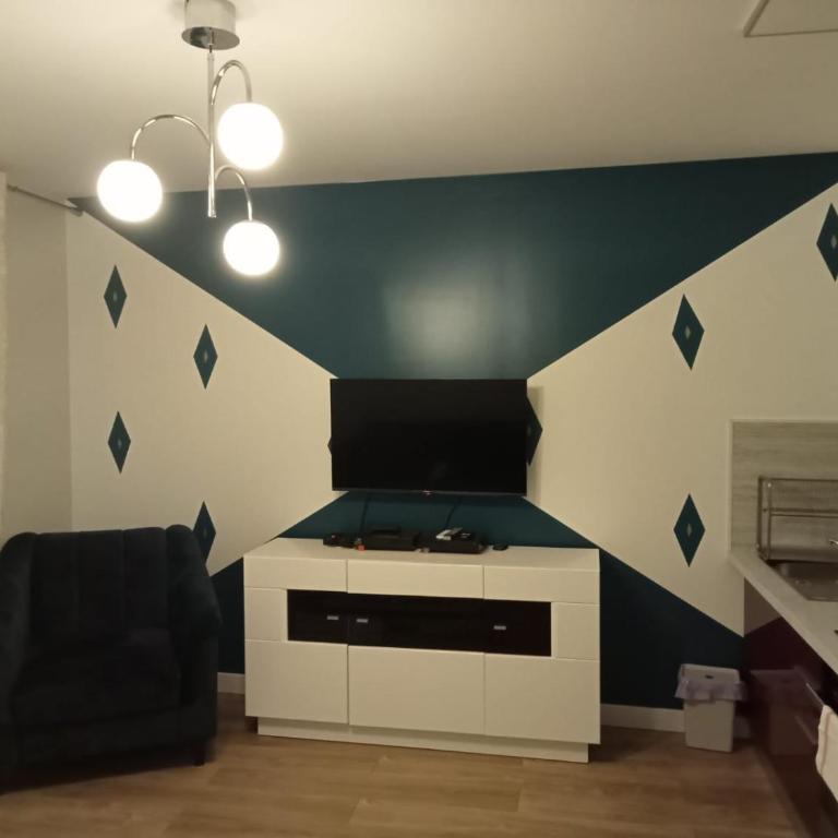 WIFI- STADE DE FRANCE- BASILIQUE CATHEDRALE MONSEJOURASAINTDENIS - Apartment with Shower - 11