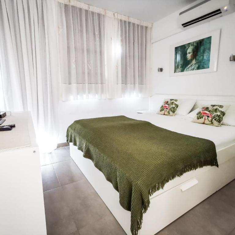 Acogedor bungalow muy luminoso - One-Bedroom House - 12