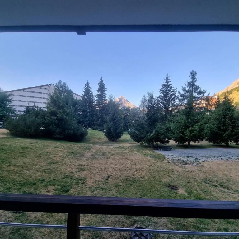 APPARTEMENT RESIDENCE COTE BRUNE, CENTRE STATION, PIED DES PISTES, 30m2, 4 ou 5 pers, PARKING GRATUIT, WIFI - Apartment mit 1 Schlafzimmer - 2