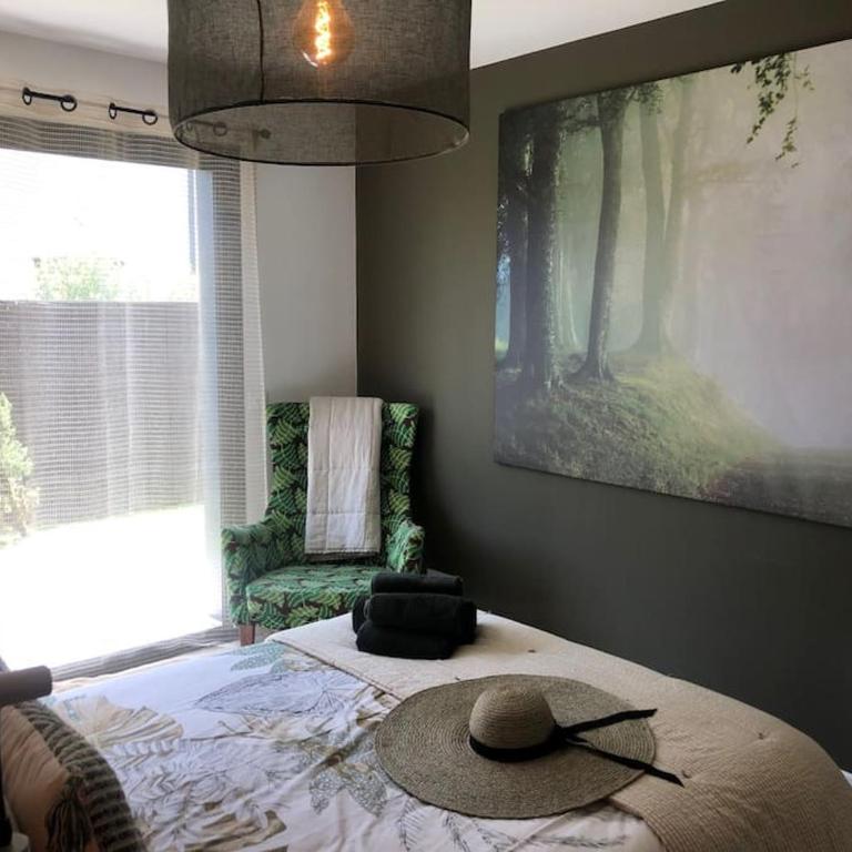 Nanie - Villa centre-ville, piscine, wifi - La Teste de Buch - Three-Bedroom Villa - 7
