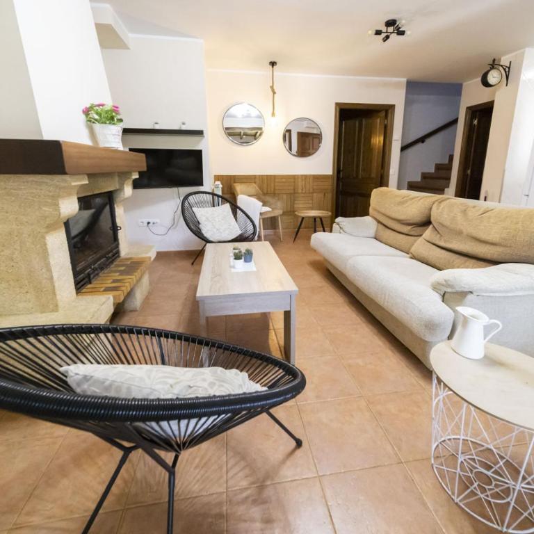 Camín de Mañanga - Six-Bedroom House - 14