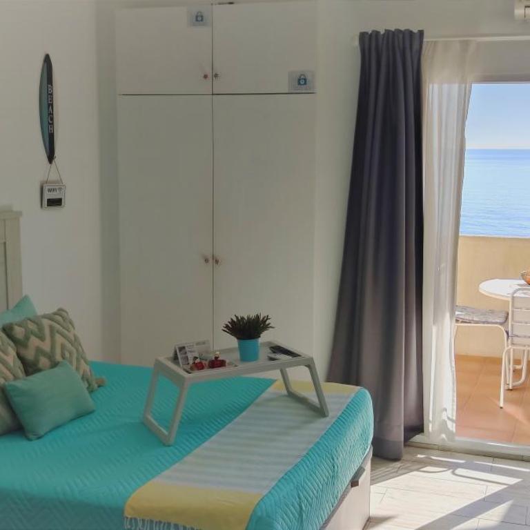 EL ESTUDIO DE LA PLAYA BENALBEACH Holidays Deluxe - Estudio Deluxe (2 adultos + 2 niños) - 23