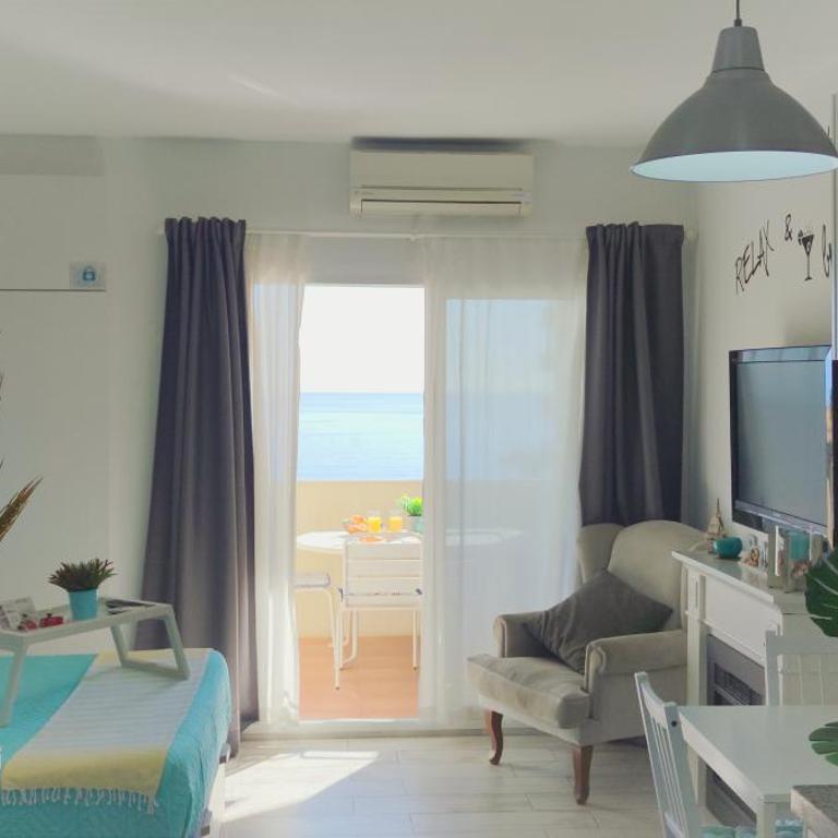 EL ESTUDIO DE LA PLAYA BENALBEACH Holidays Deluxe - Estudio Deluxe (2 adultos + 2 niños) - 22