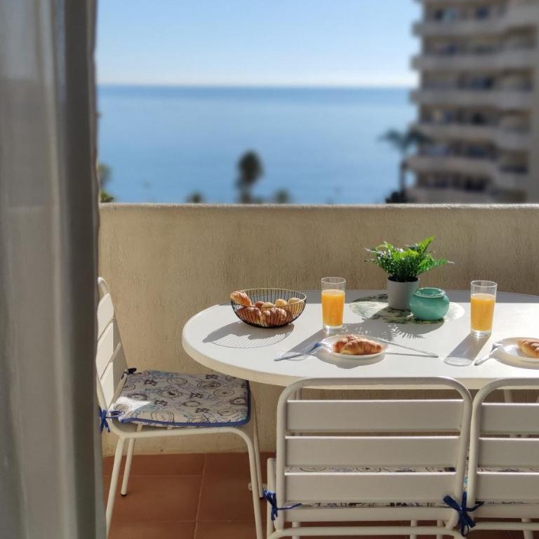 EL ESTUDIO DE LA PLAYA BENALBEACH Holidays Deluxe - Estudio Deluxe (2 adultos + 2 niños) - 2