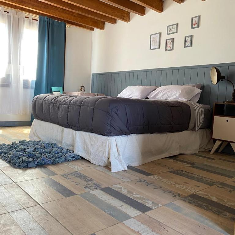 Mountain House departamentos de montaña - Suite con cama extragrande - 3