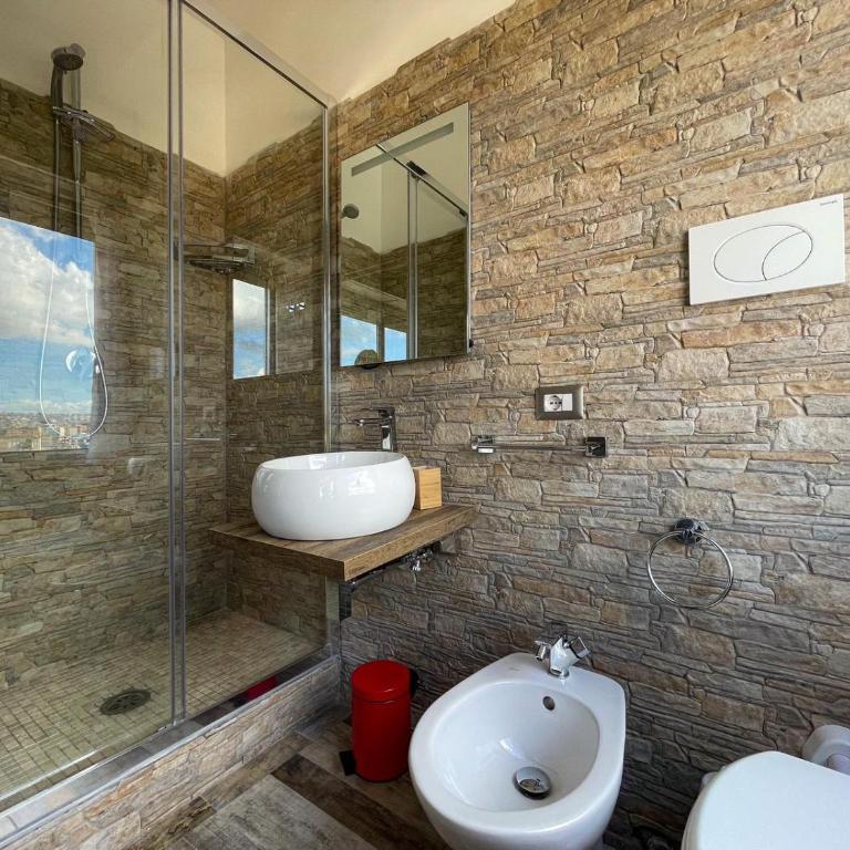 Napoli Emozionale - Vespucci - Superior Triple Room with Sea View - 2