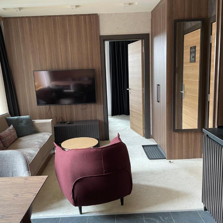 Woodside Apartment 431, Kopaonik - One separate bedroom 35m2- FREE Parking & SPA - One-Bedroom Apartment - 2