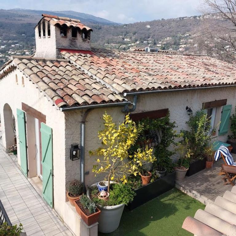 Charmant haut de villa - Maison 3 Chambres - 15