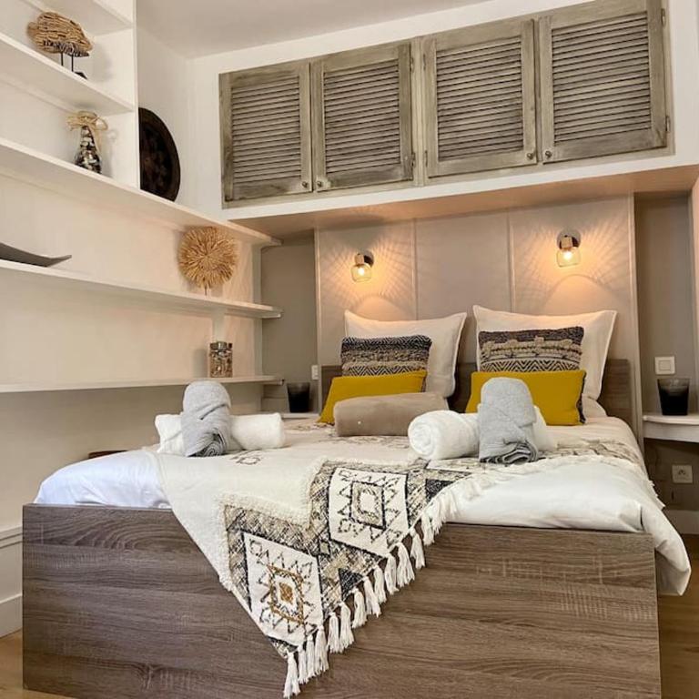 Superbe logement au Vallon des Auffes - Apartment - 27