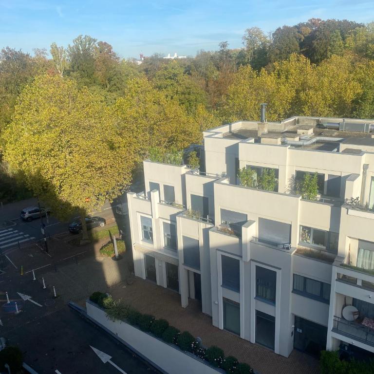 CityCosy Orangerie Strasbourg Superbe 2 pieces calme face au Parc l'Orangerie, parking souterrain privatif, Wi-Fi & Netflix inclus - Appartamento con 1 Camera da Letto - 3