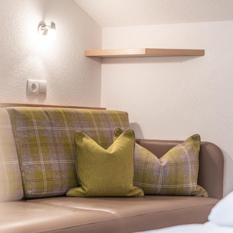 Garni Ötztal ROOMS & APARTS - Apartment mit 2 Schlafzimmern und Balkon - 16