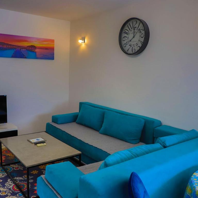 Holiday Homes Pozitiva - One-Bedroom House - 2