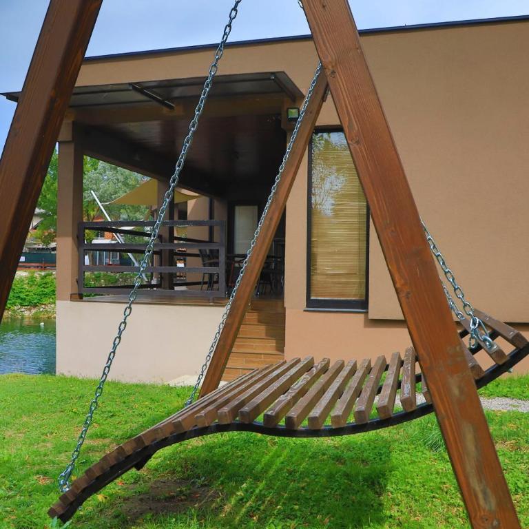 Holiday Homes Pozitiva - One-Bedroom House - 4