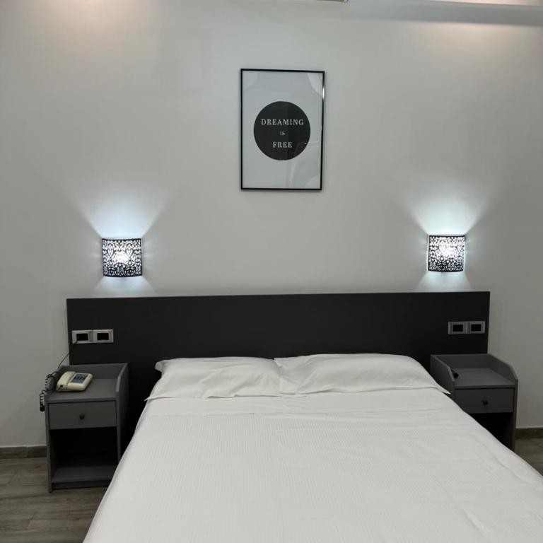 Hotel Ferrucci - Standard Double Room - 4
