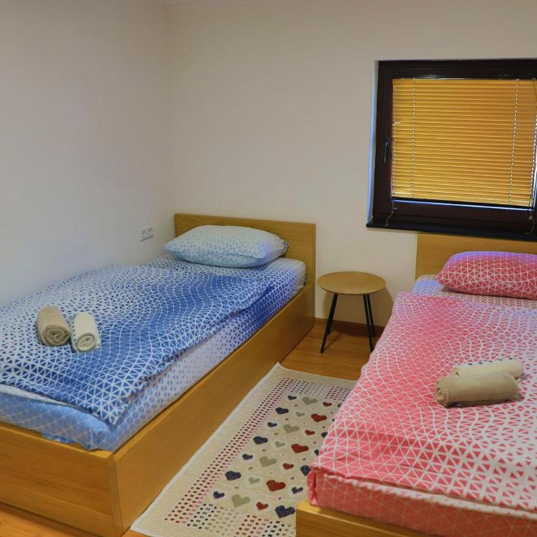 Holiday Homes Pozitiva - Two-Bedroom House - 15